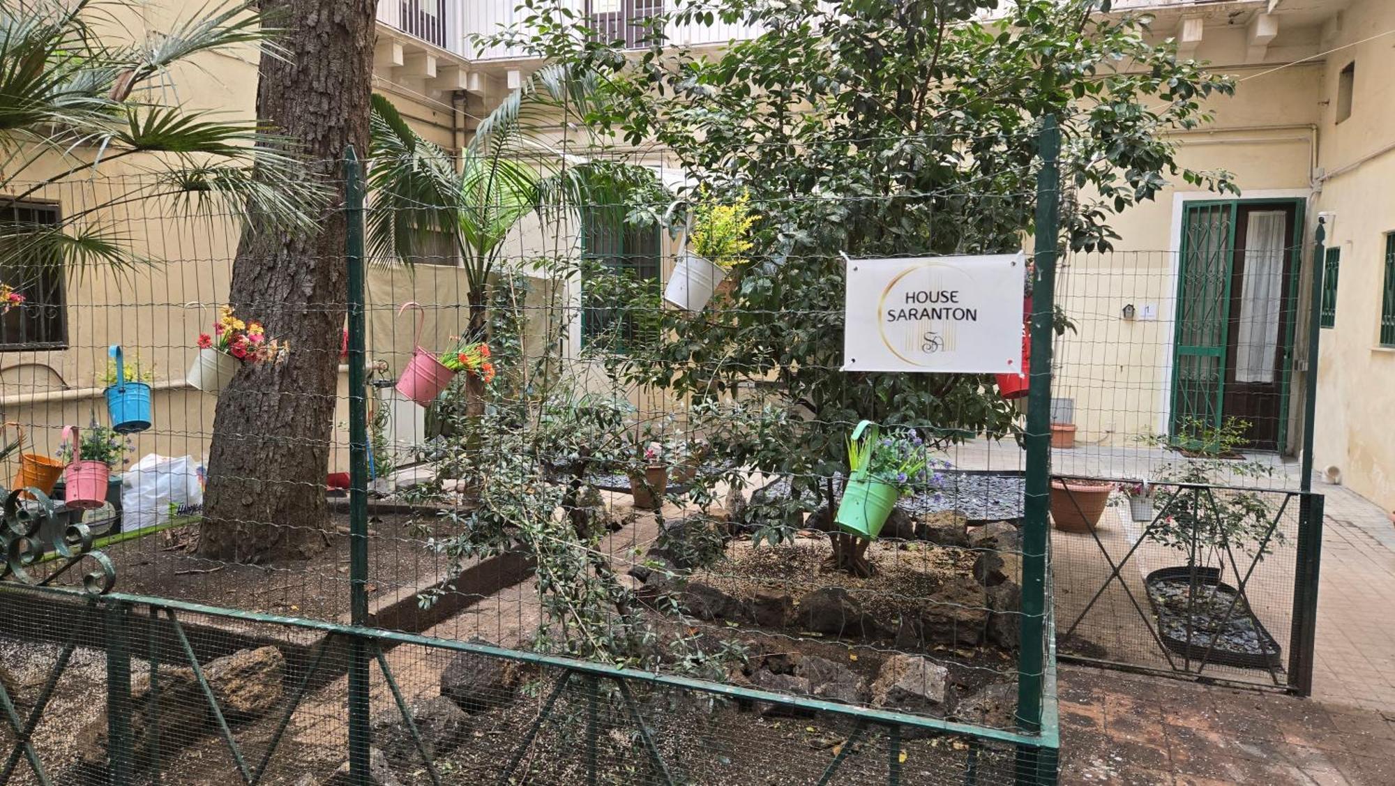 Hotel Saranton House à Catane Extérieur photo